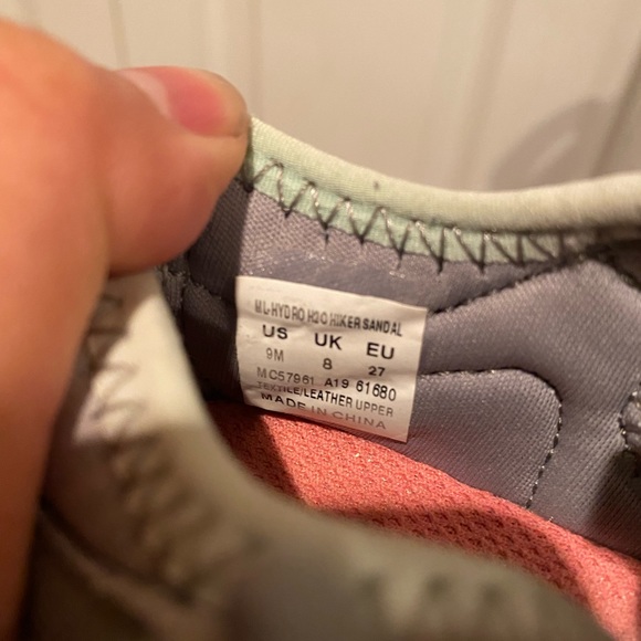 EUC girls merrell sandals - Picture 5 of 5